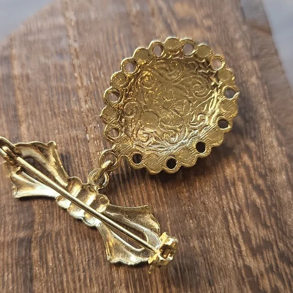 Vintage Vtg Gold Tone & Simulated Pearl Brooch Pins - Picture 7 of 10